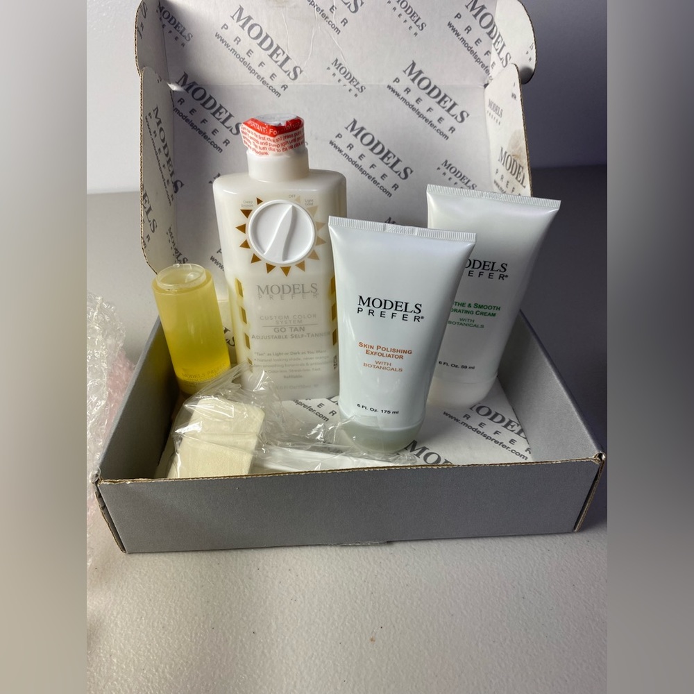 Models Prefer Tanning System Kit